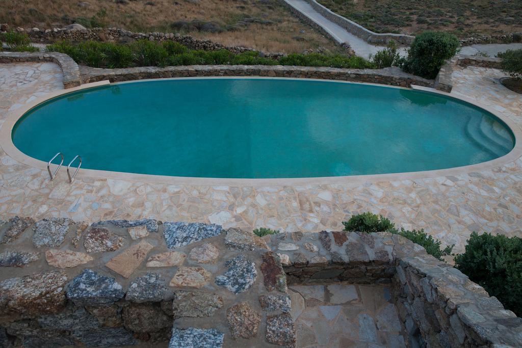 3 Bedroom Cycladic Villa Lia Kalafatis Ngoại thất bức ảnh